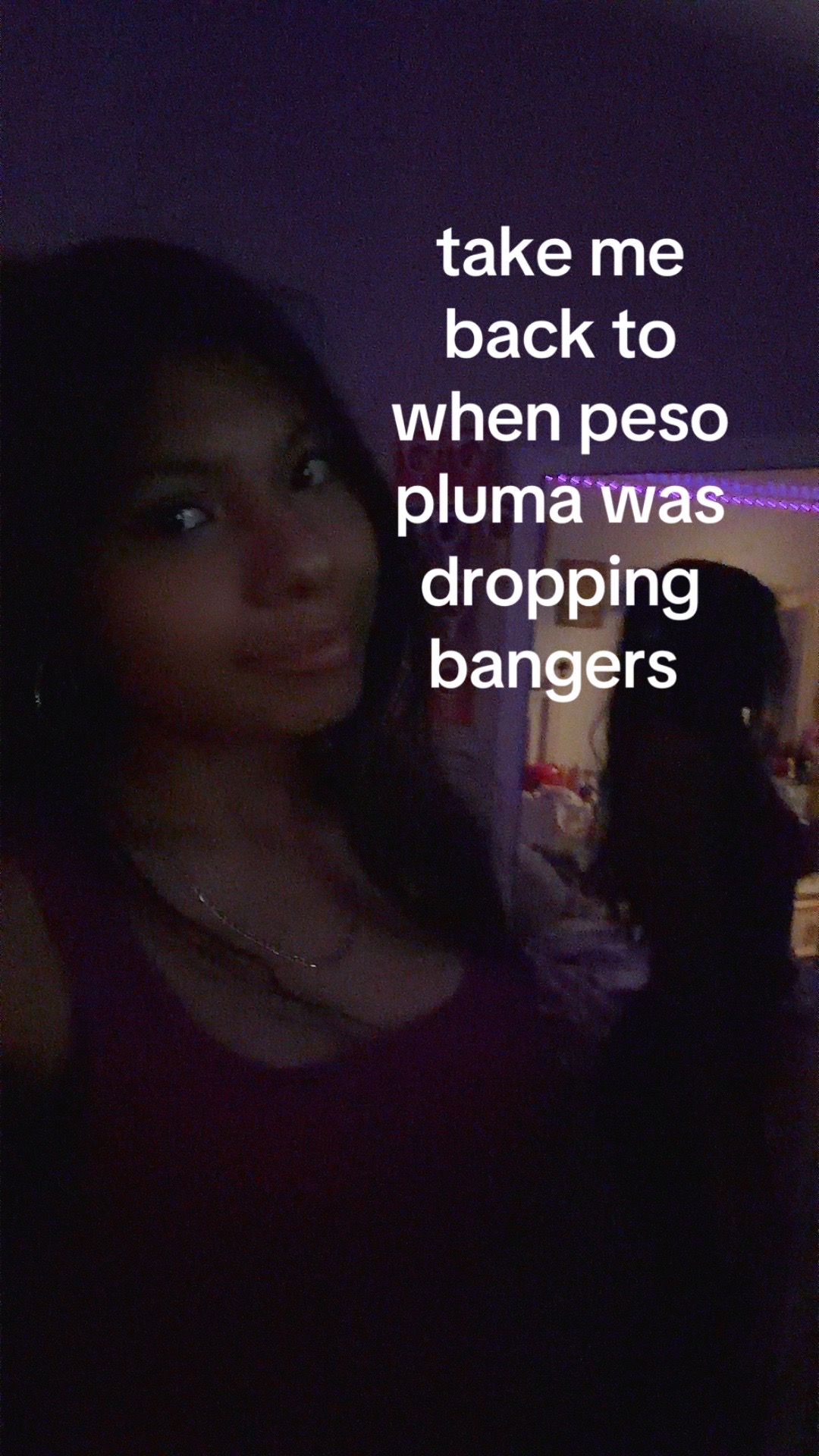 @themostblondebrunnettpossible