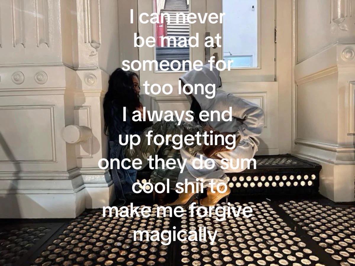 @;unhingedtslm