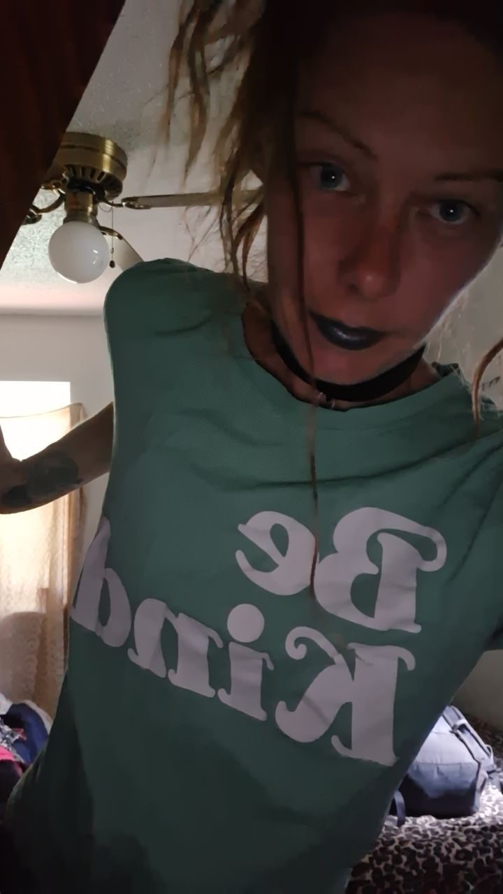 @🧚&zwj;♂️🧚&zwj;♀️🧛&zwj;♂️🧛&zwj;♀️🫅👸