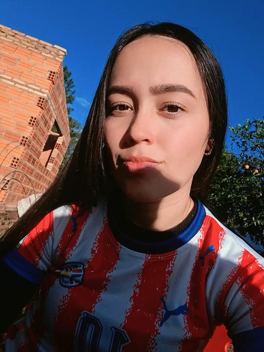 @Elizabeth🦋