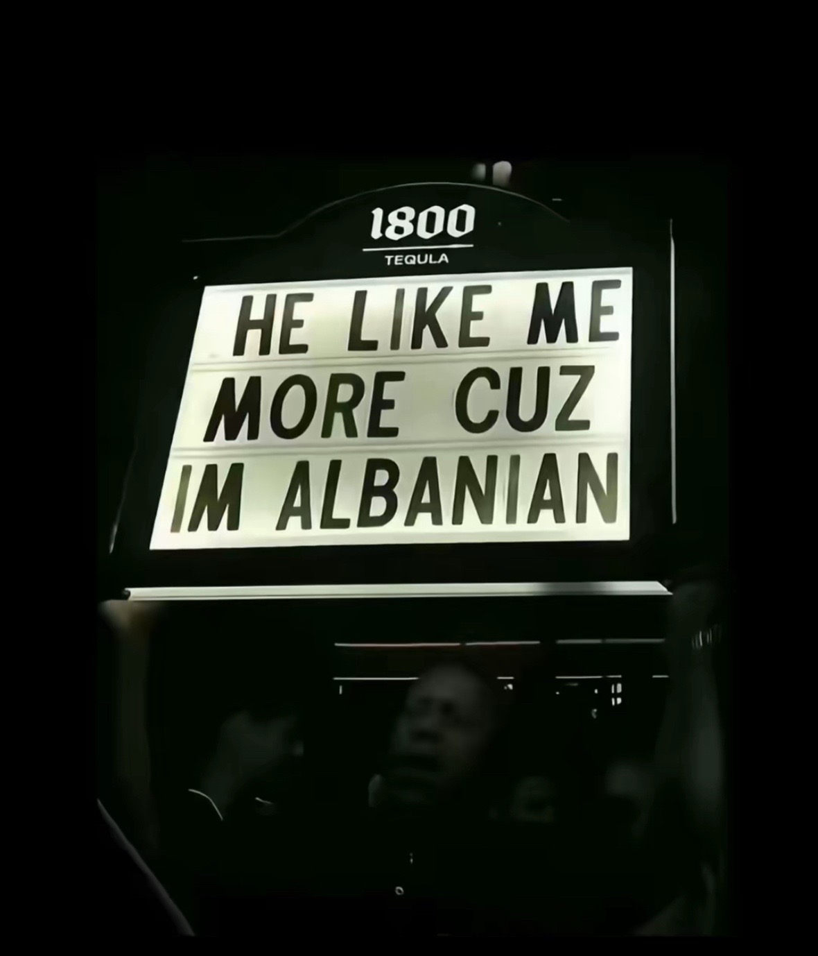 @bella