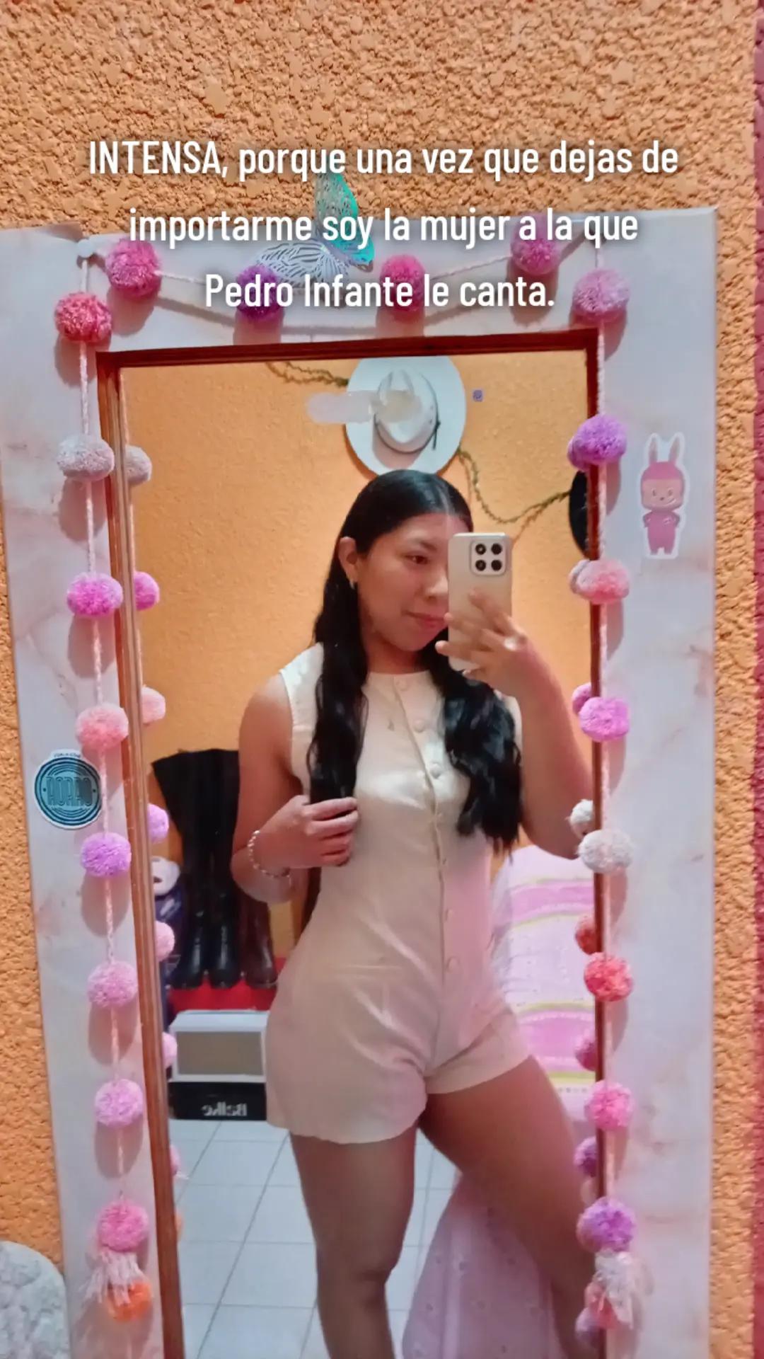 @Zorely González