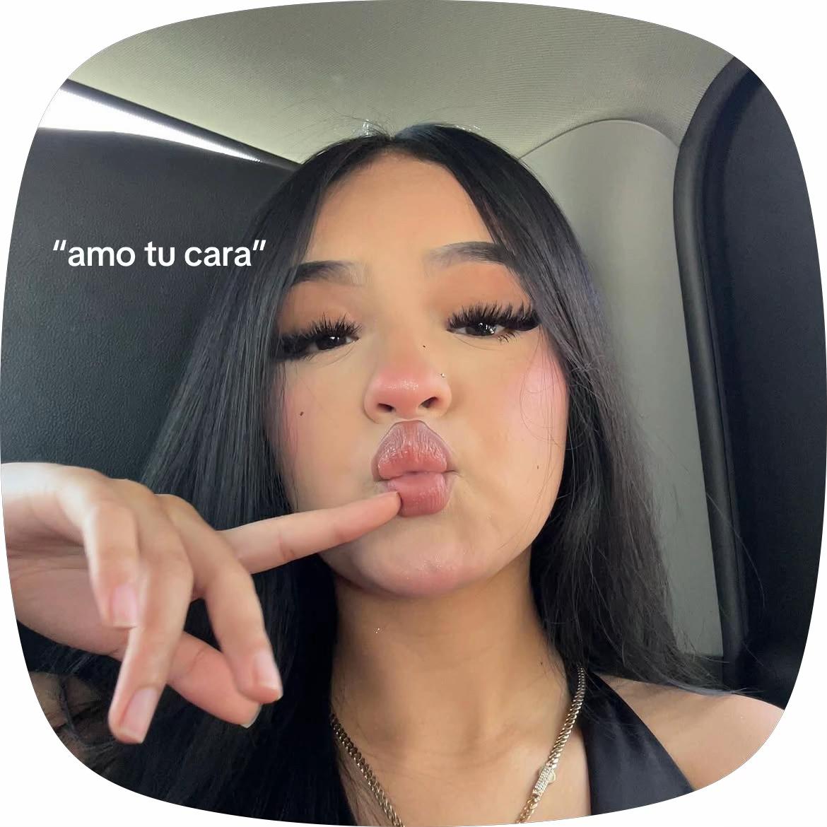@A$ly_
