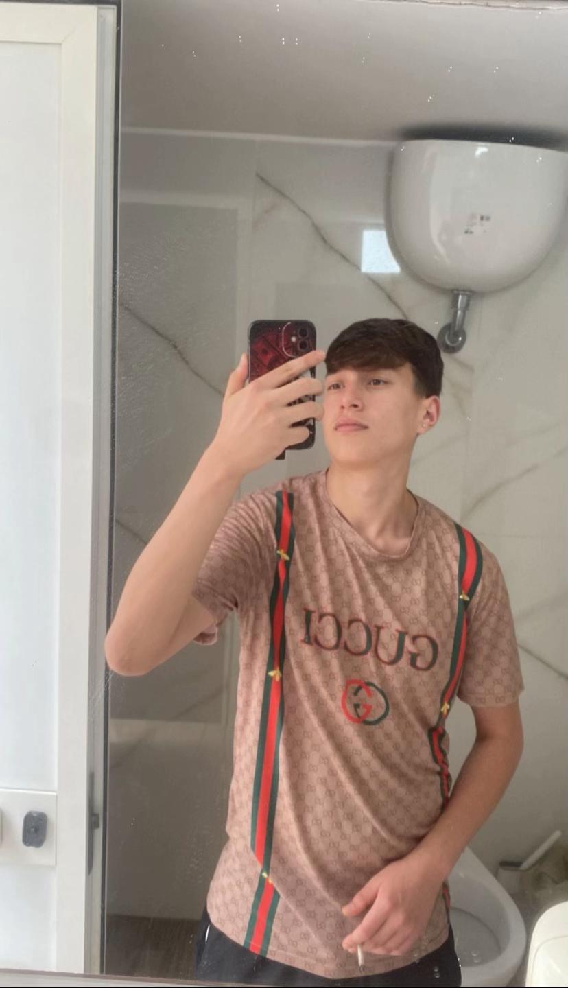 @User_777