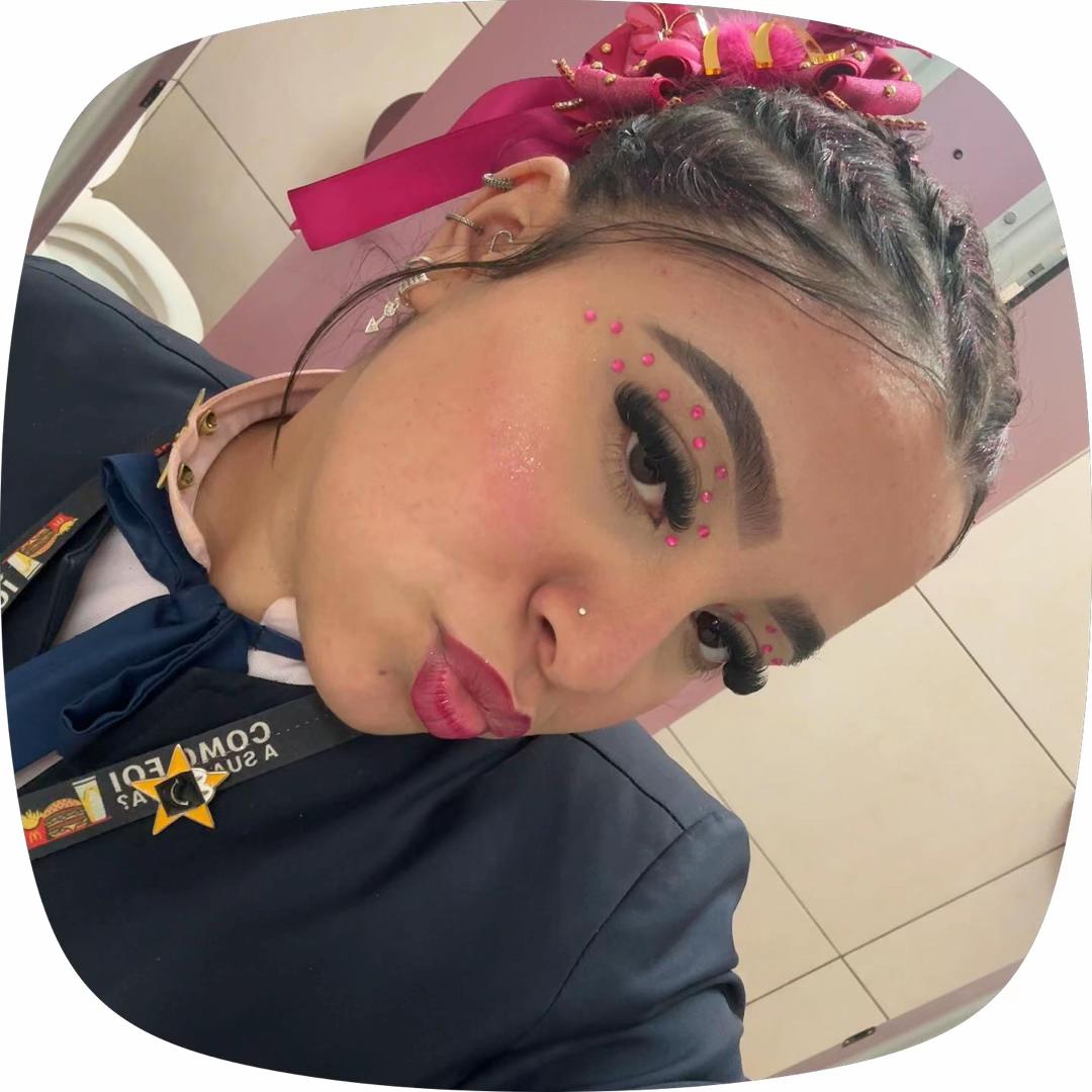 @Ana&ensp;Carolina💛terrinha💛
