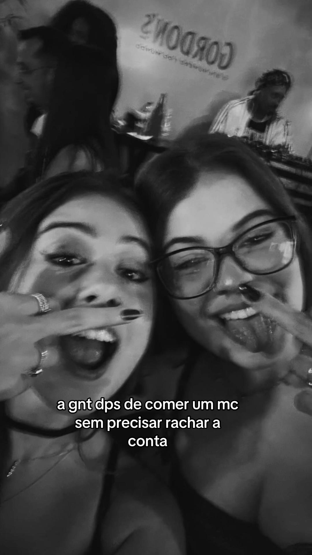 @isabella