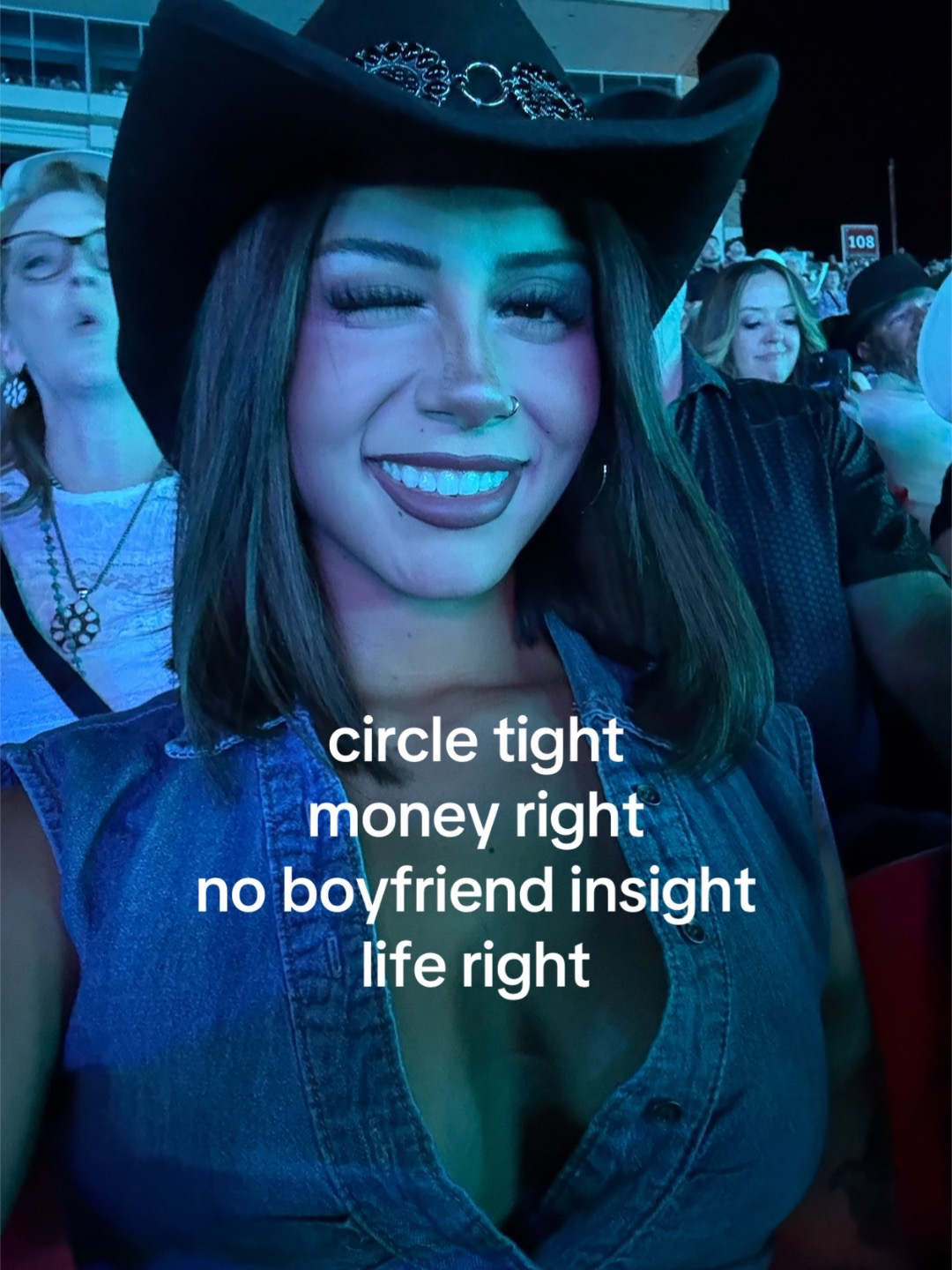 @Ava Rae