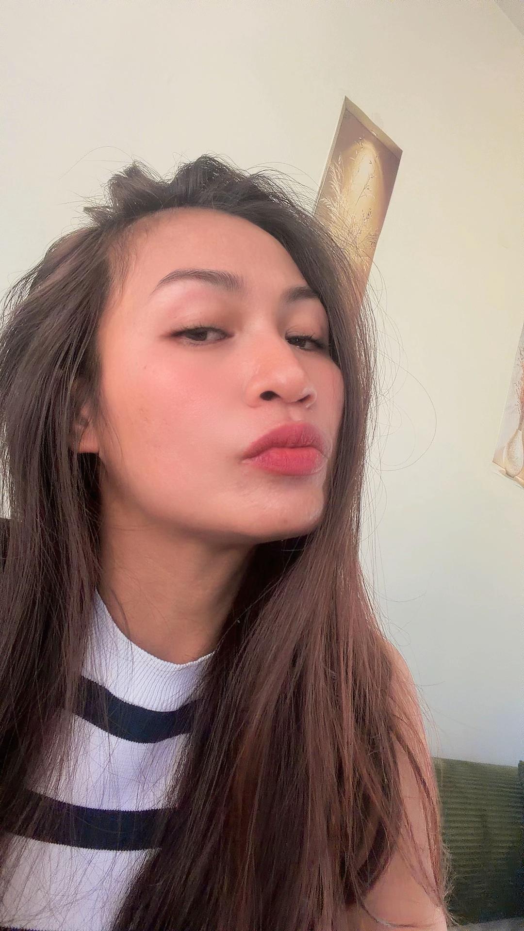 @Nika Yuni 🌹