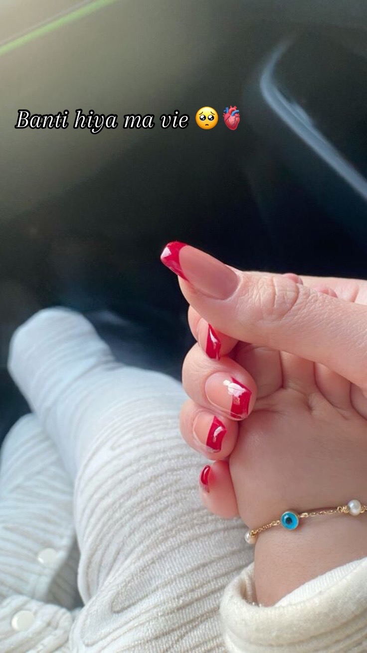 @Hind___Lk