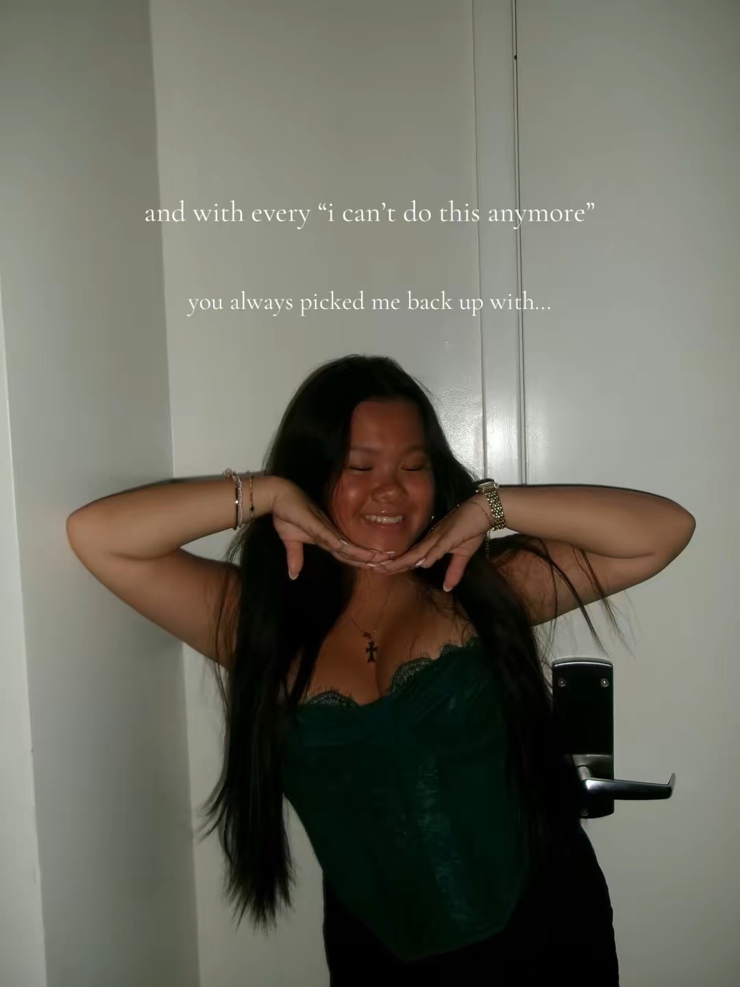 @leona