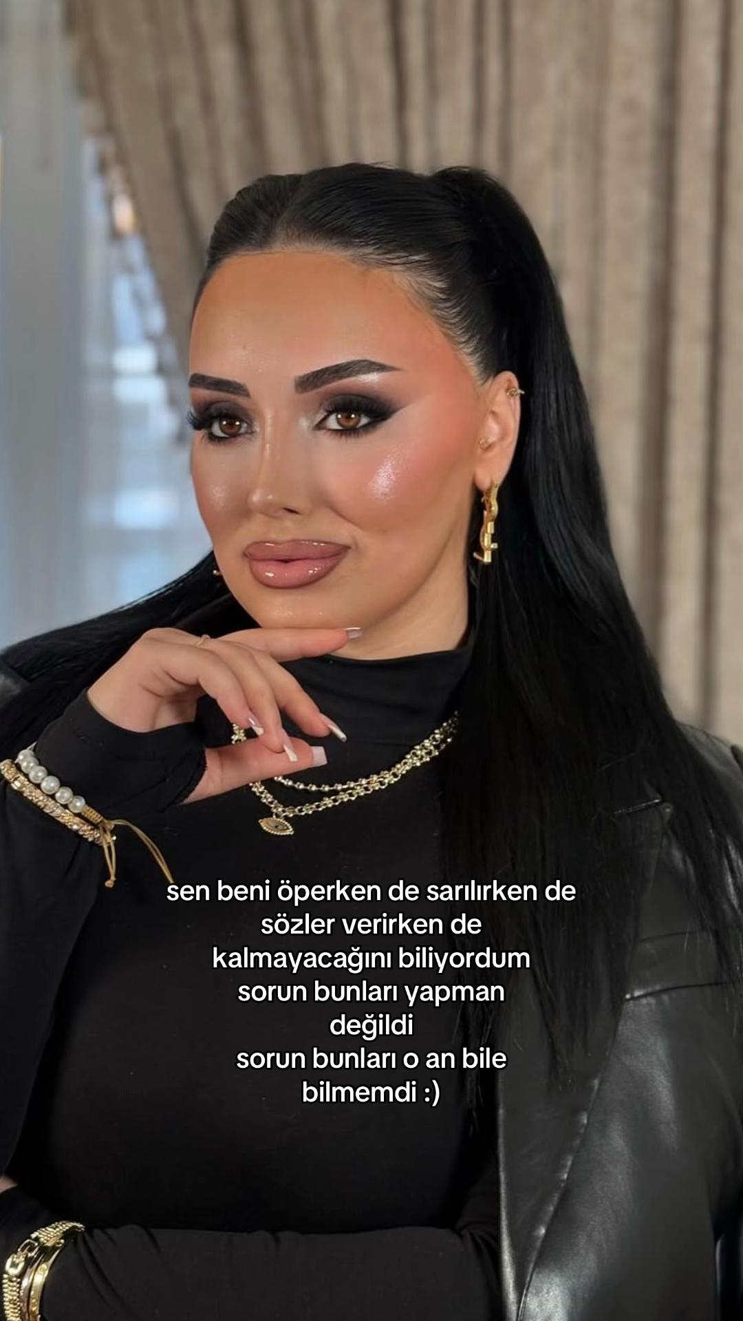 @𝓘