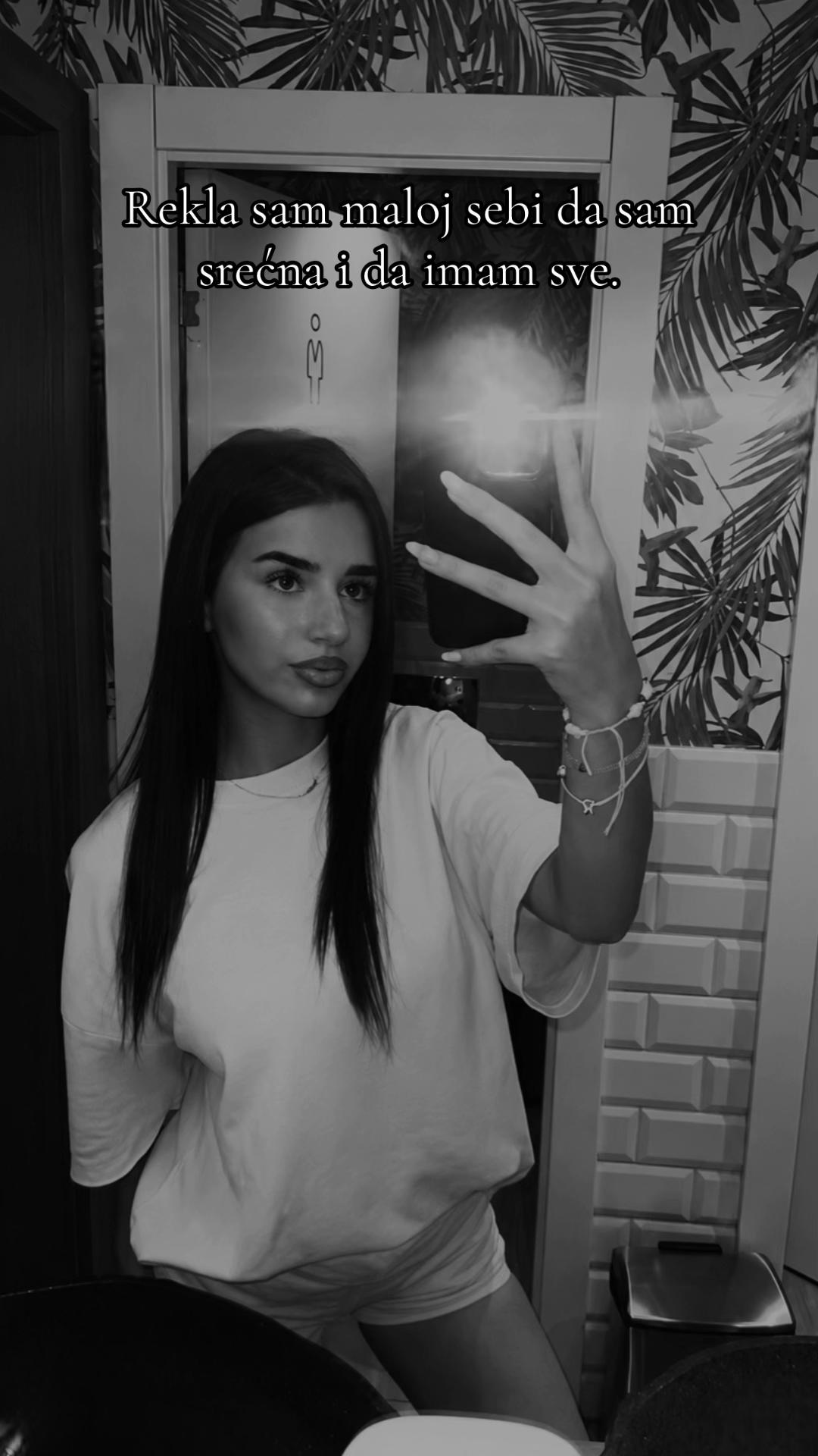 @𝒮𝒶𝓇𝒶