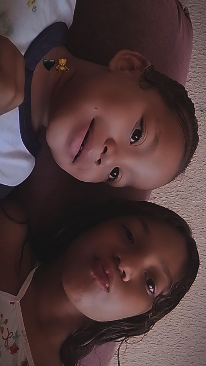 @analaura e Emily best friend😍