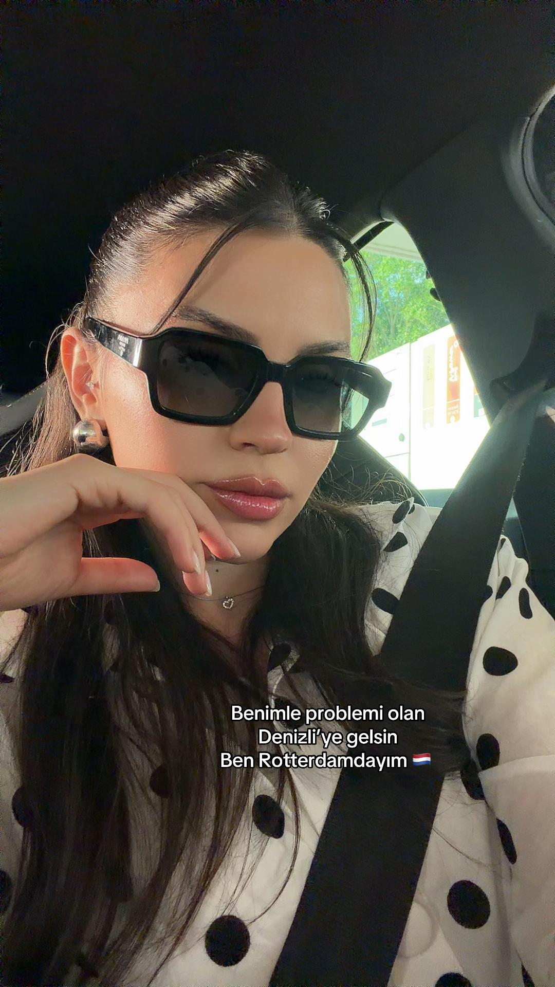 @Nilay🍒