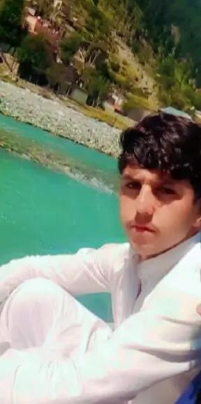 @Hussain Ahmad 923