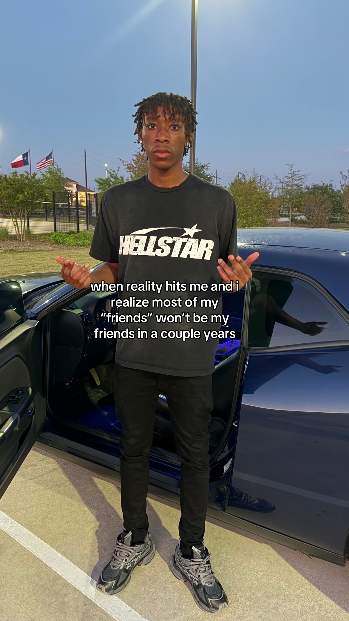 @⃟