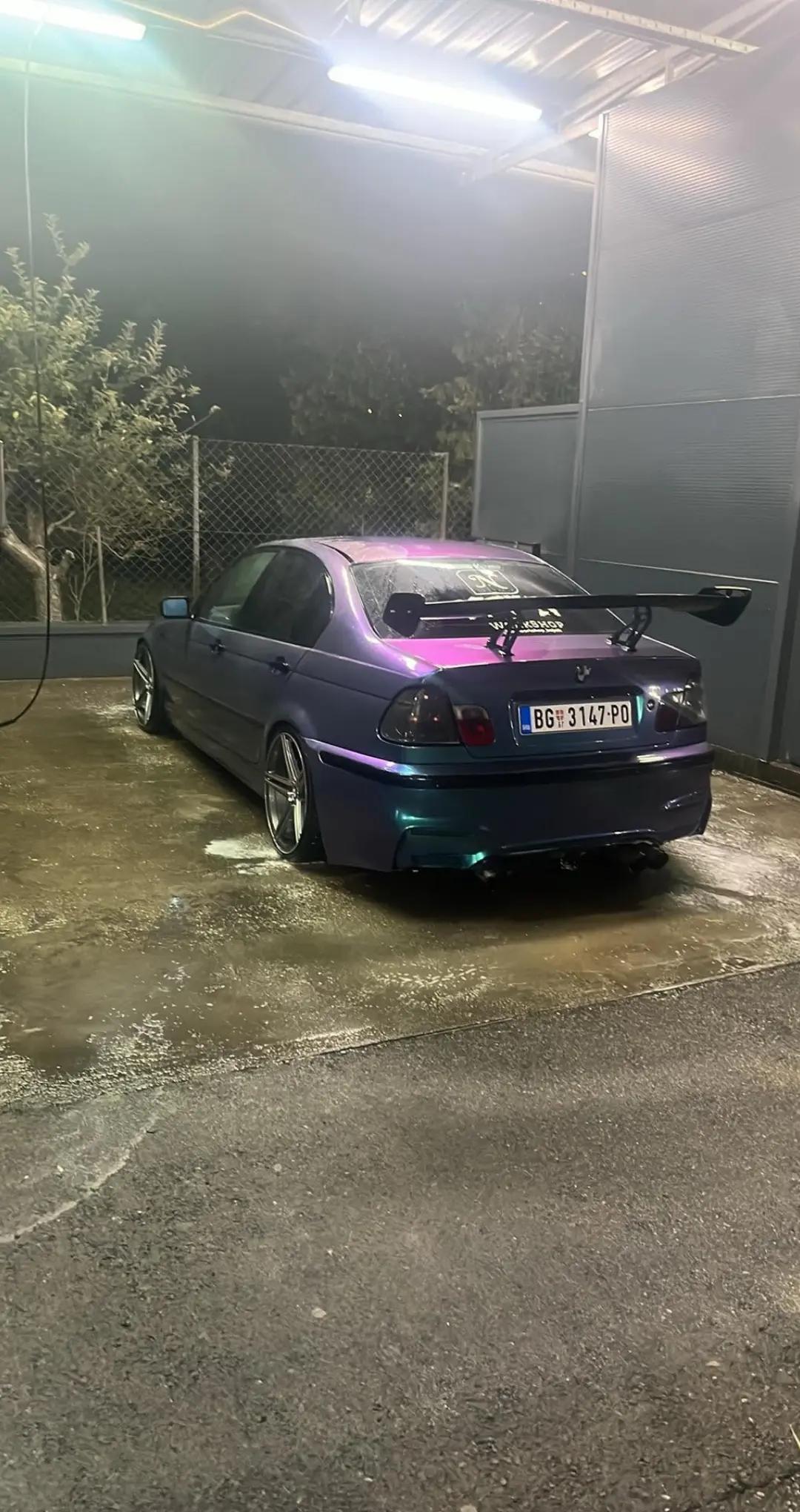 @Izi