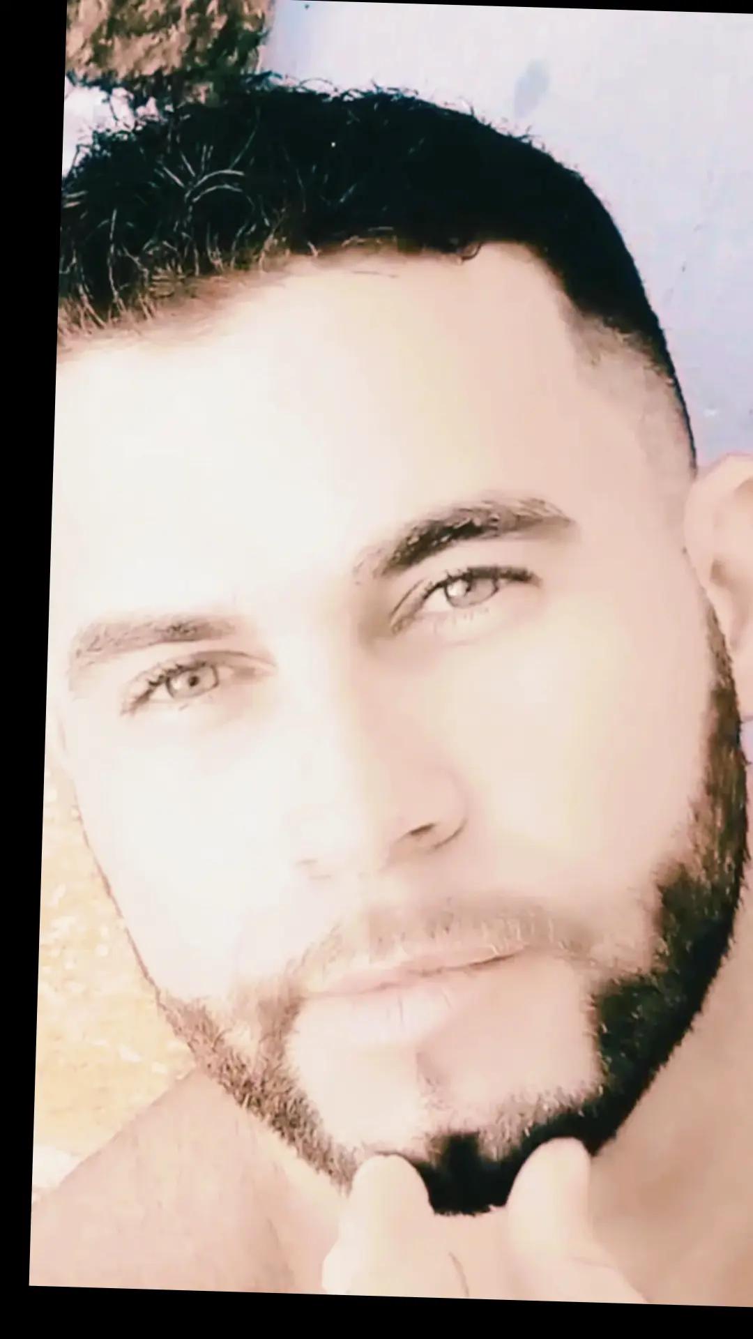 @olhos 👁👁de gato🐈