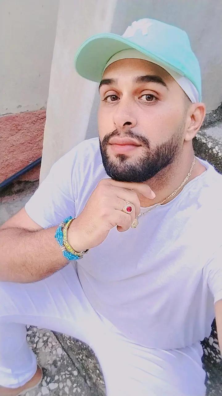 @Grabriel 🇨🇺