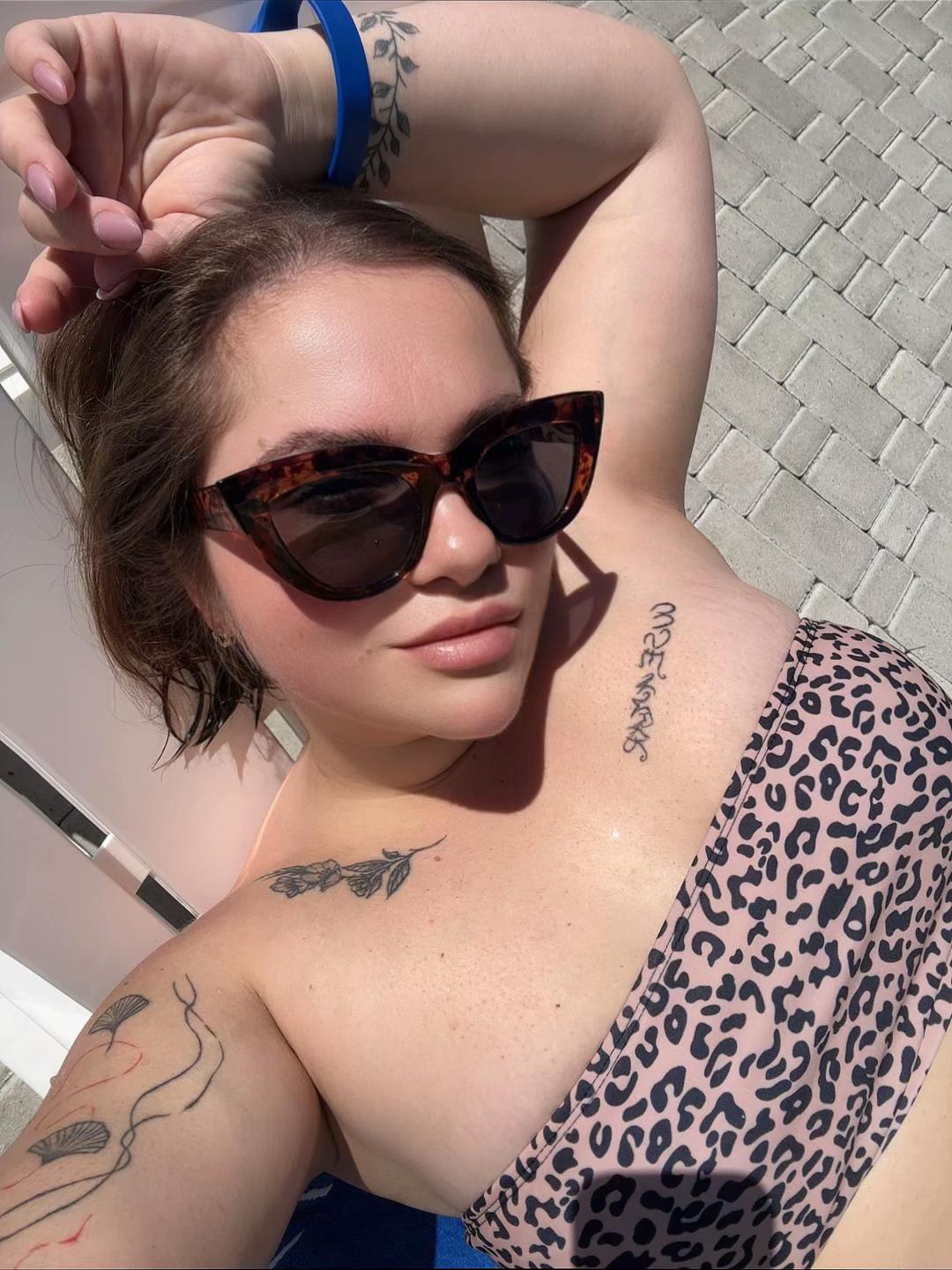 @Olenka699