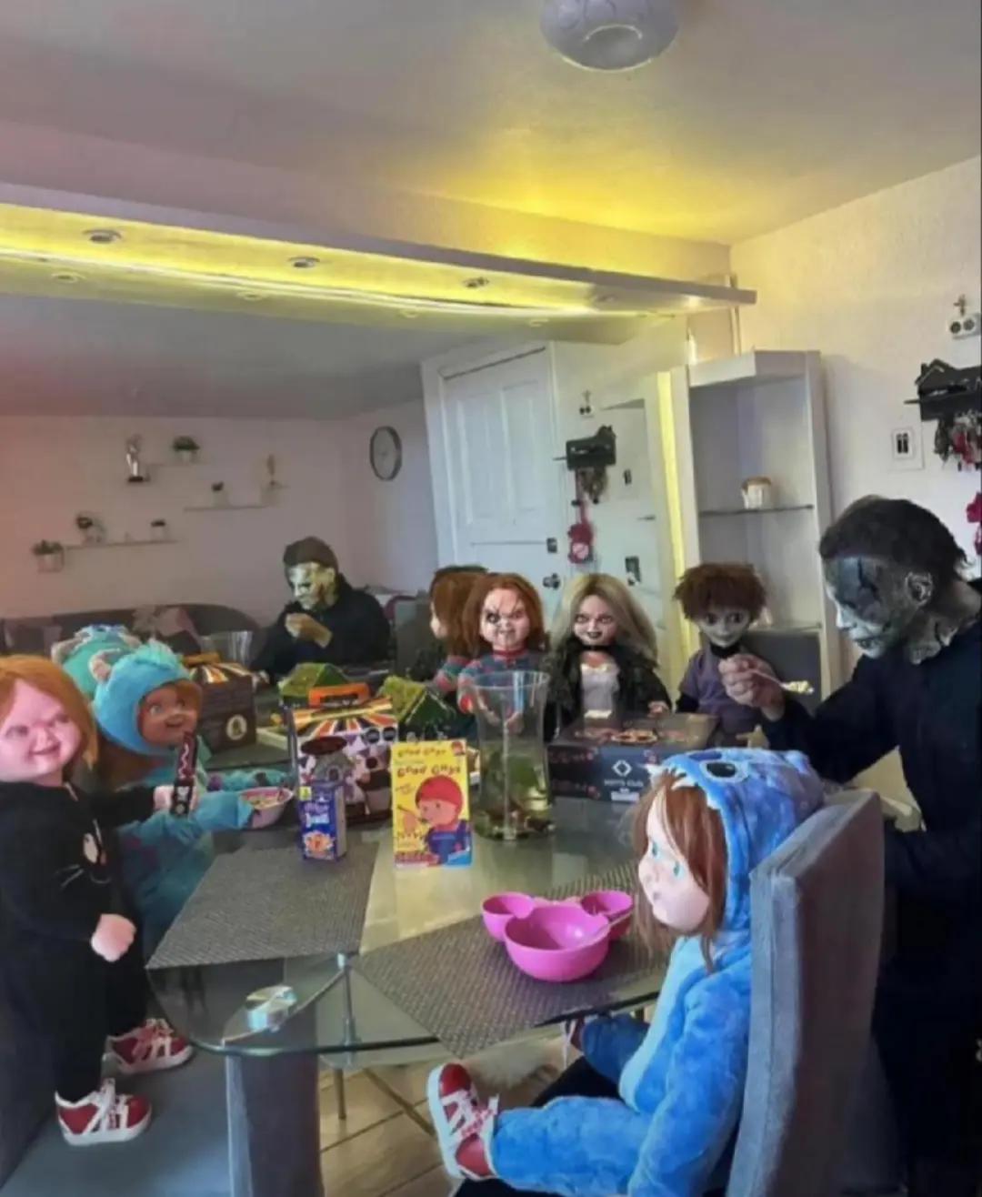 @𝐋𝐚 𝐑 👻😈👹🧸⭕⭐