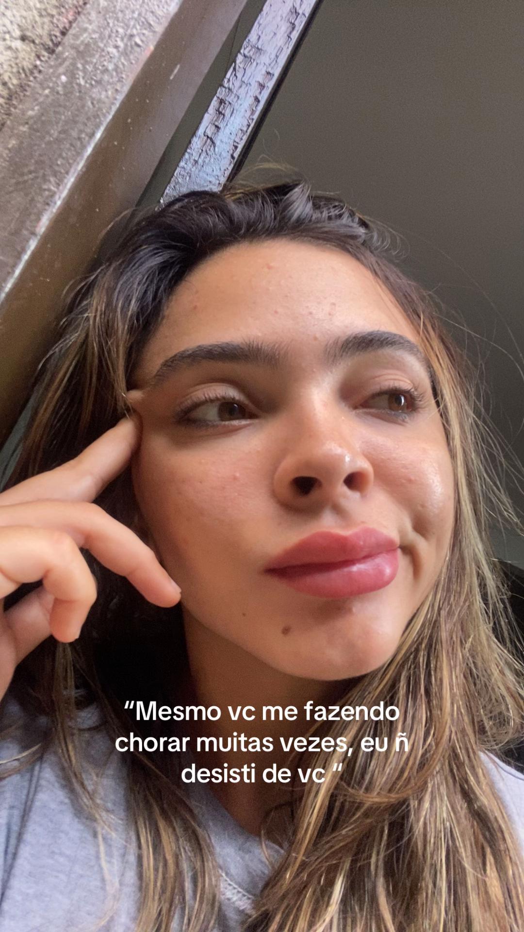 @valesca_nayane