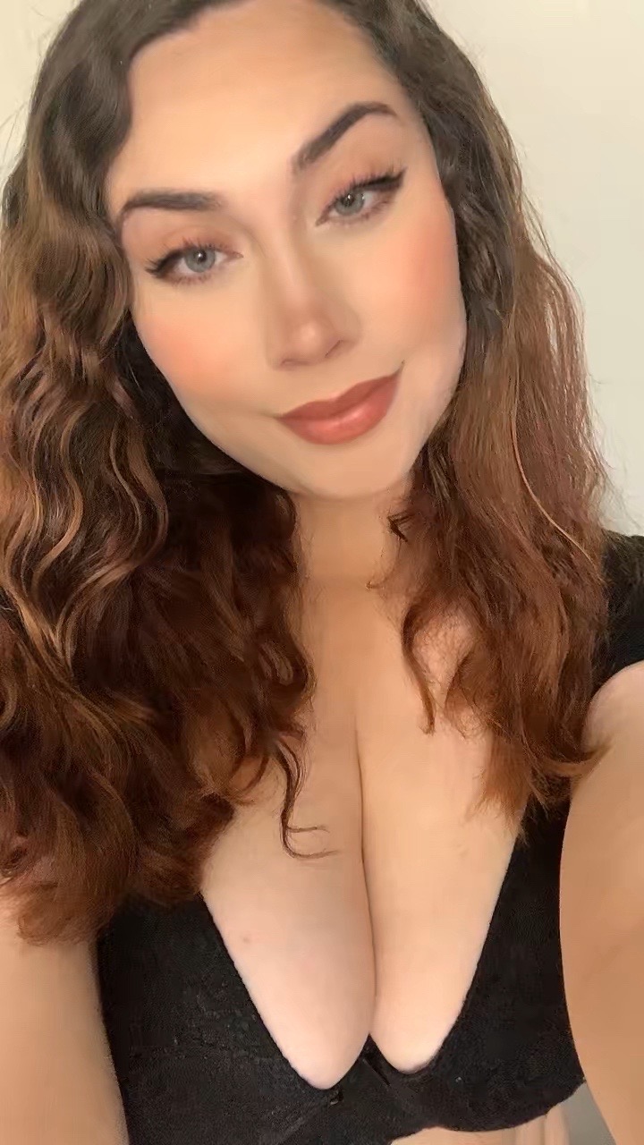 @Desiclara🩷