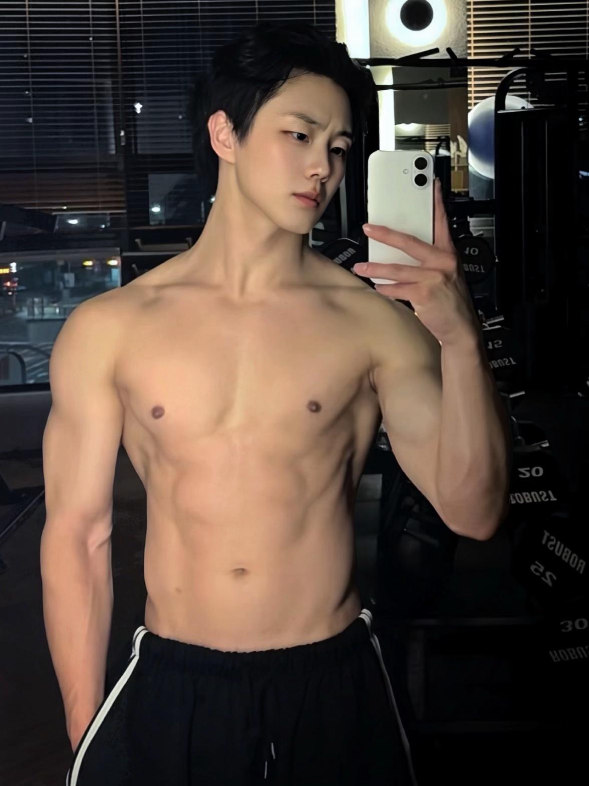 @chan_bro11