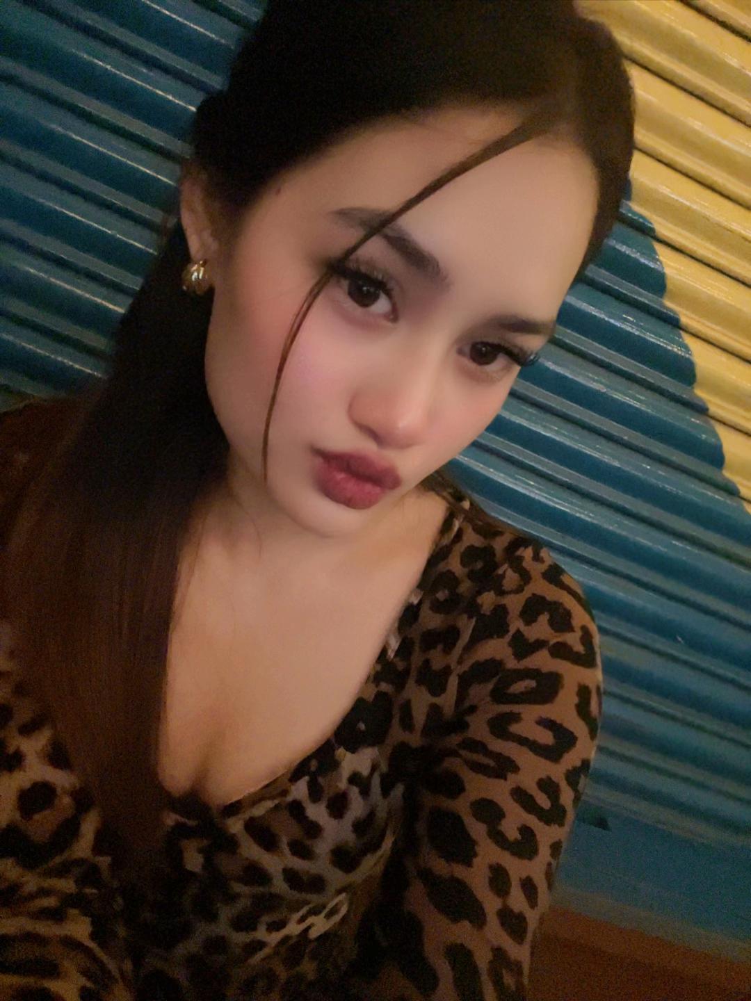 @Chahna🐆🎀