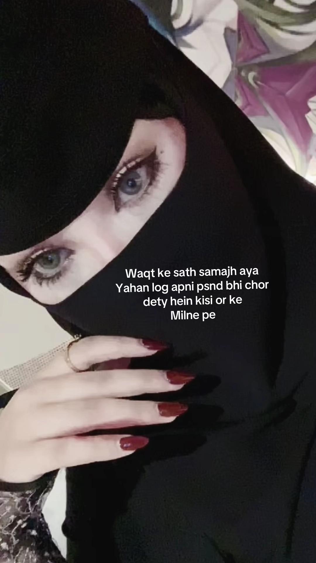 @qu33n_7r