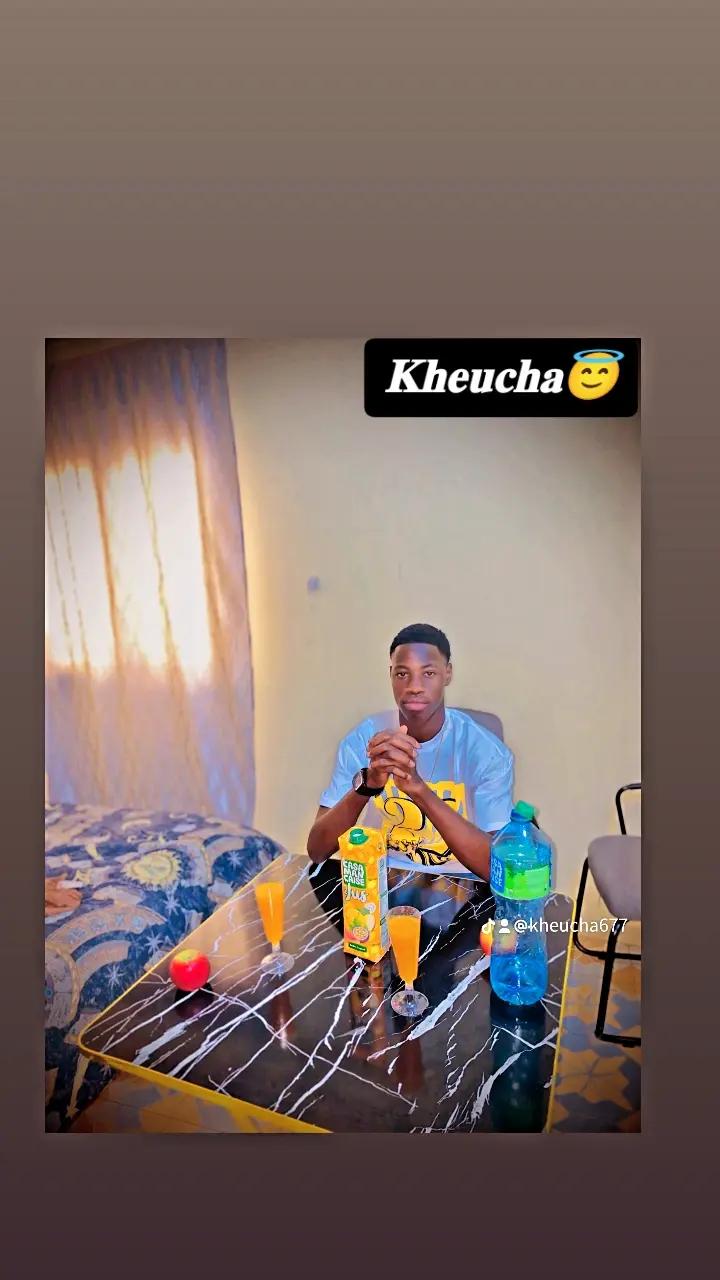 @GOLDEN BOY🇸🇳