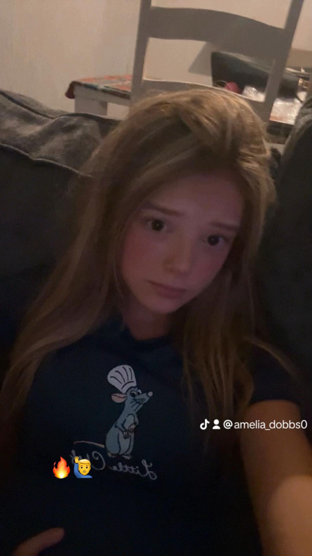 @amelia_dobbs0
