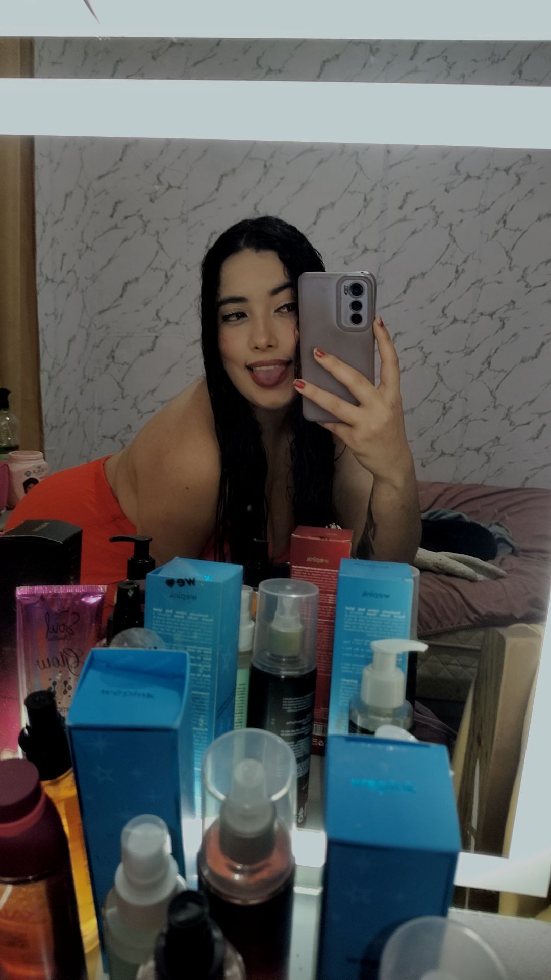 @ellen.meirelles