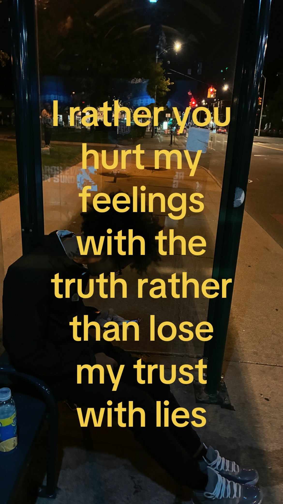 @⃟