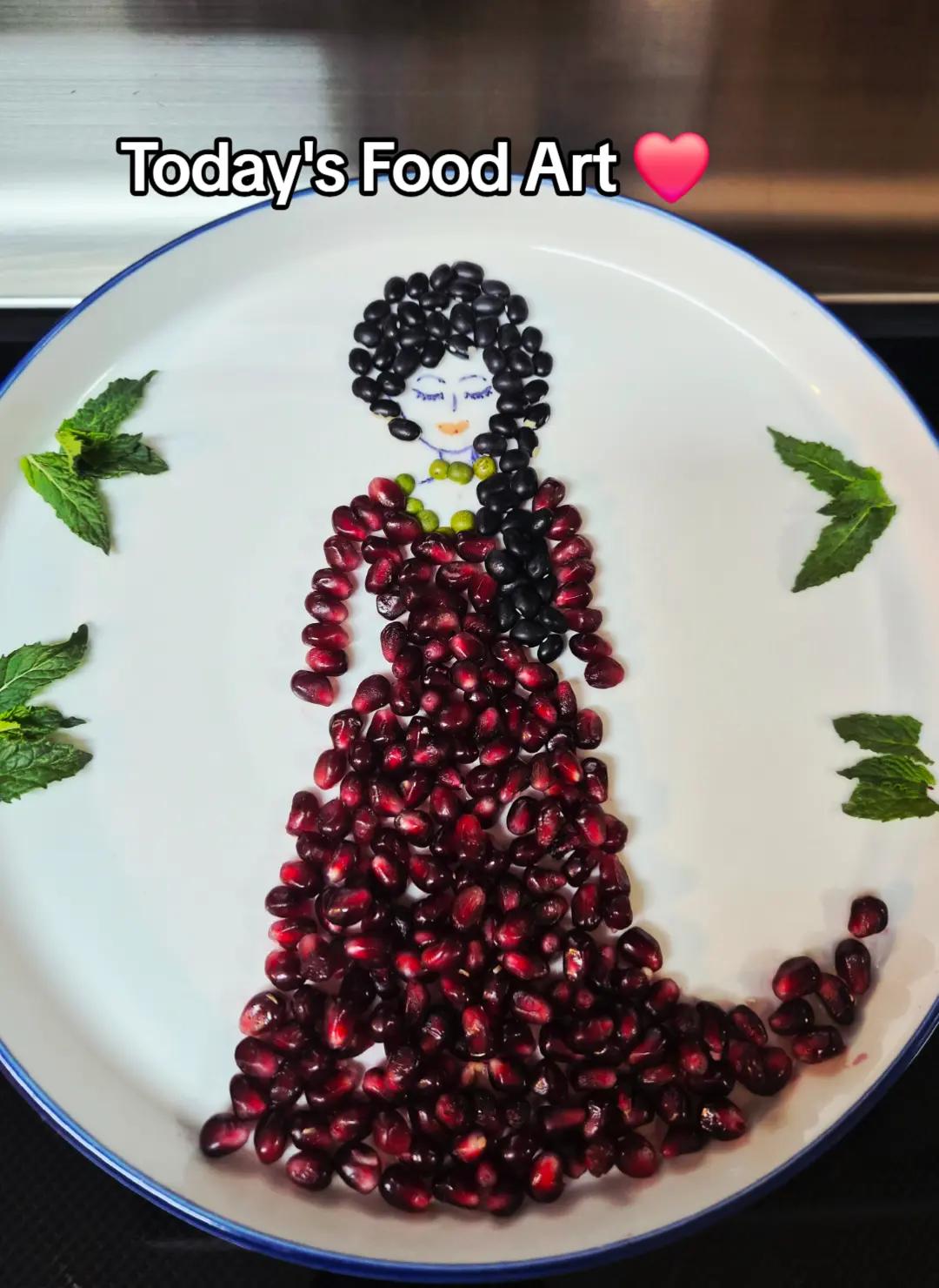 @Maura’s Fruit Art