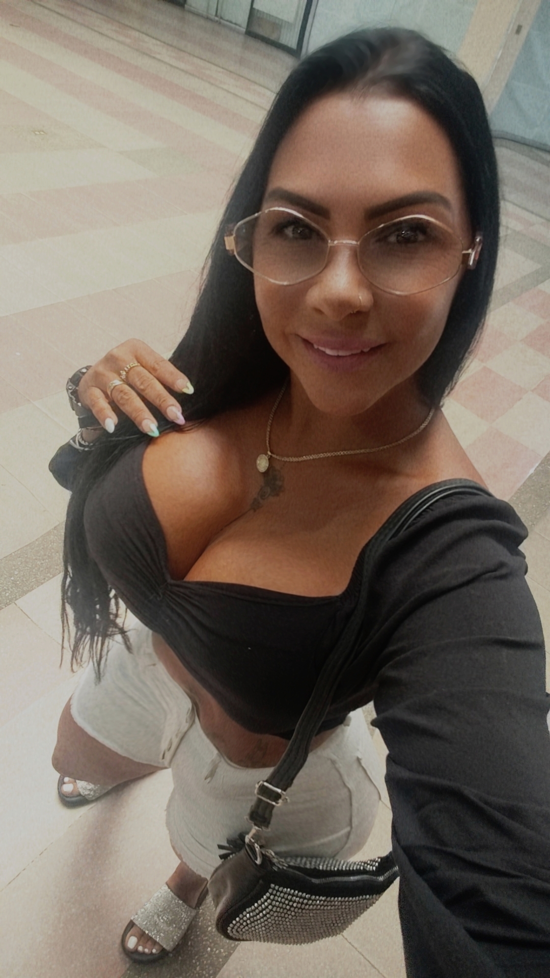 @yamikateleya 💋💞📿🪗🎶👑💥