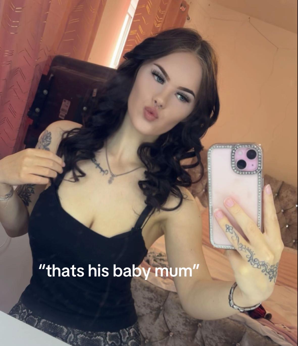 @Evie x