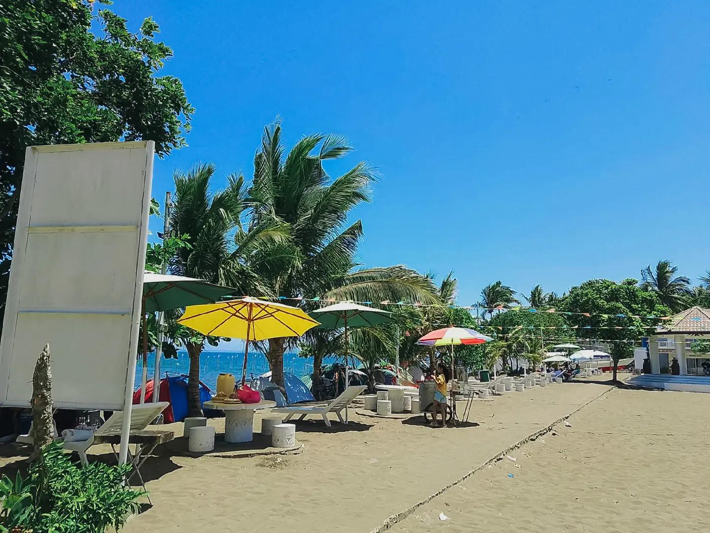 @WillieMac Beach Resort