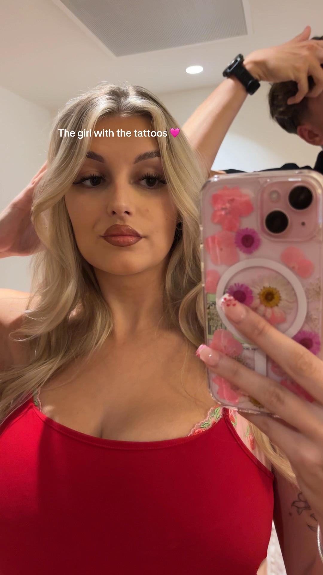 @meglilxox