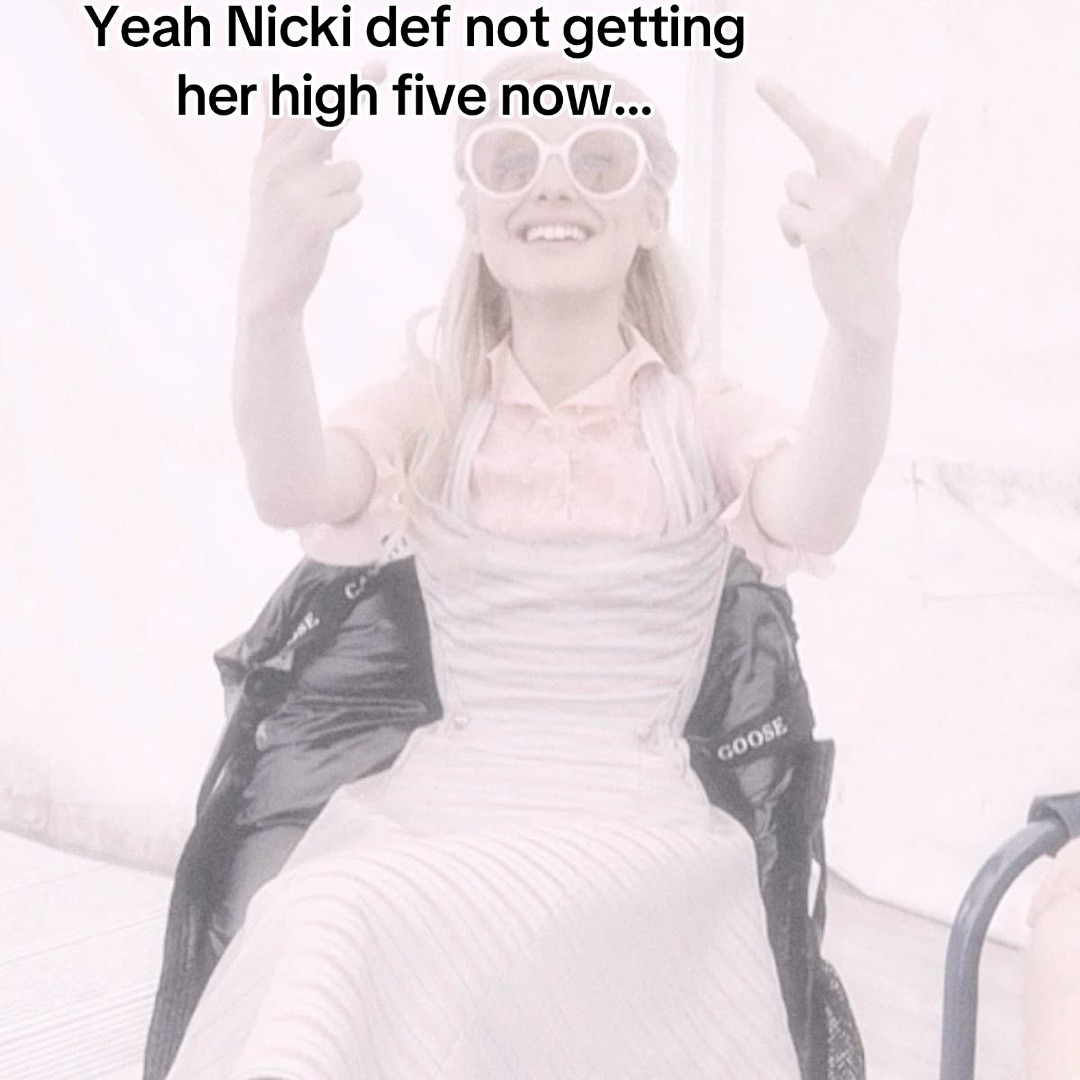 @ghostinlikearii
