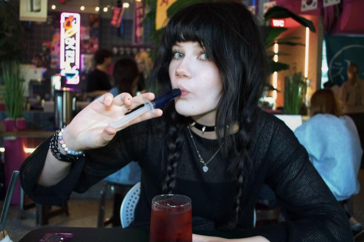 @yullmovss ✟