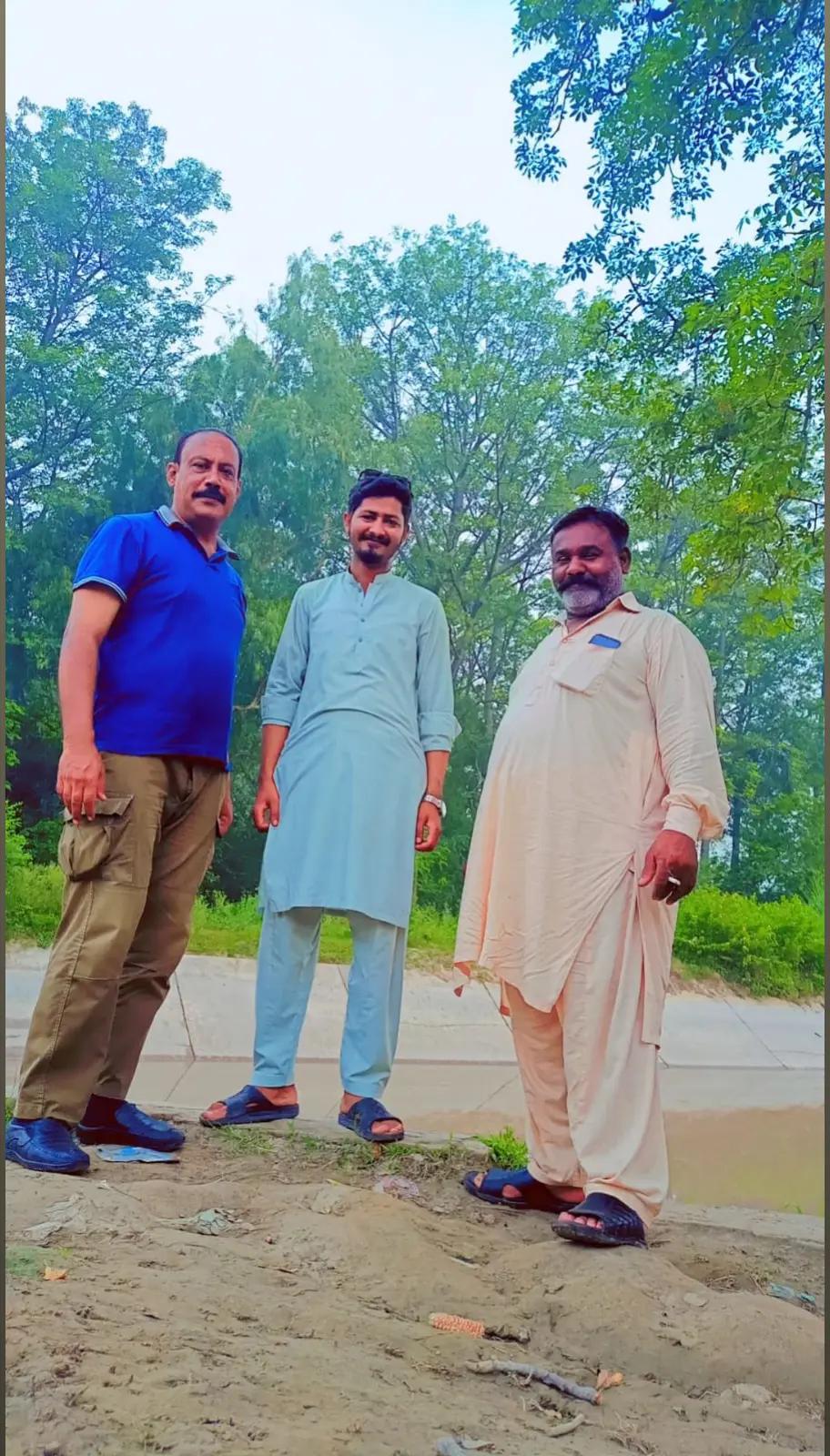 @Aslam forman gholrrhi