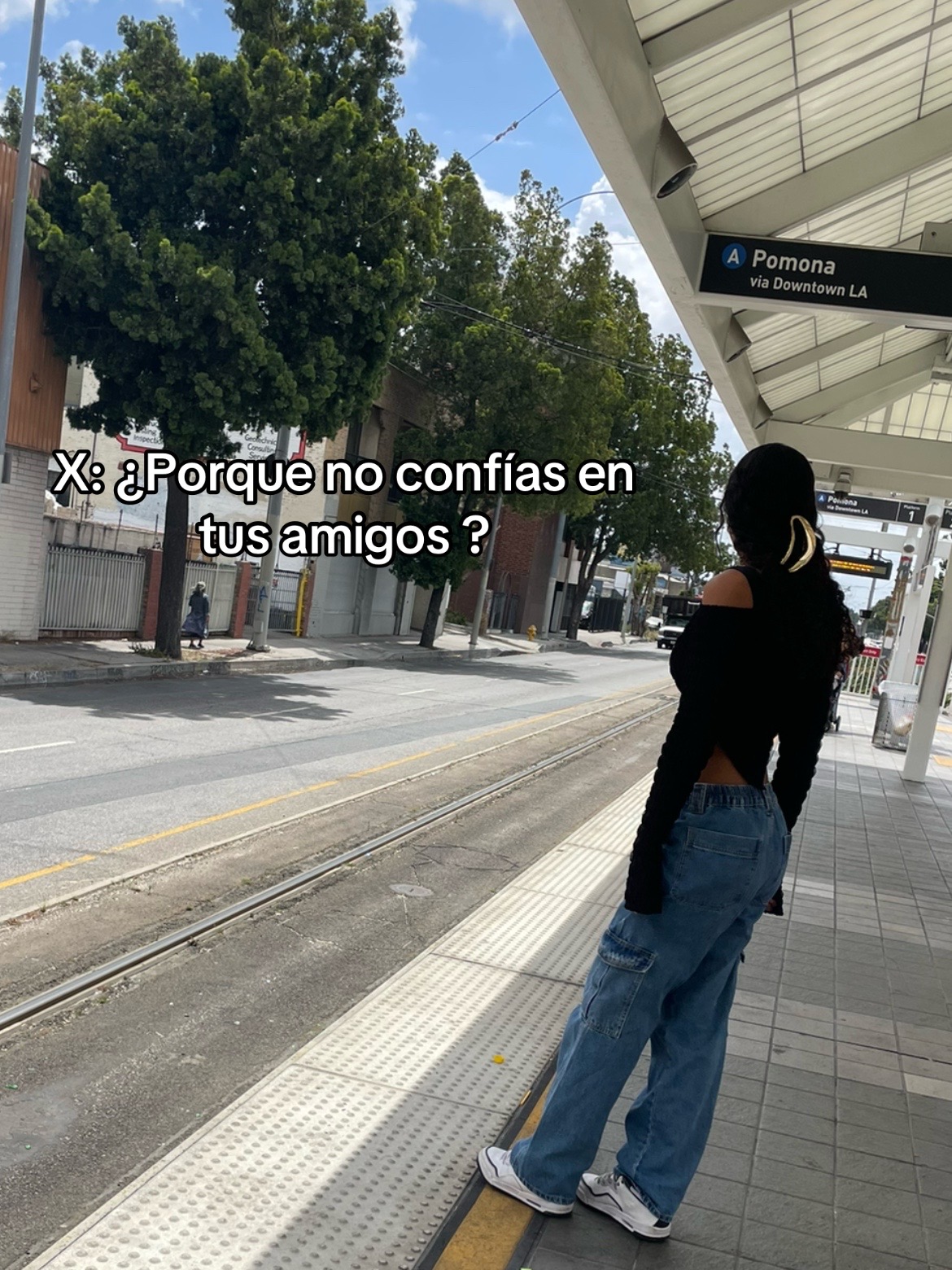 @🧚🏻&zwj;♂️:Andrea:🧚🏻&zwj;♂️