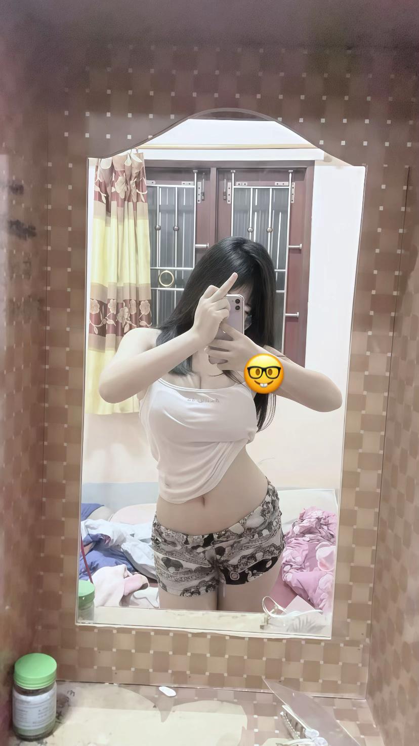 @𝐴𝑜𝑜𝑚 𝑧𝑧 🐰ྀི🤍