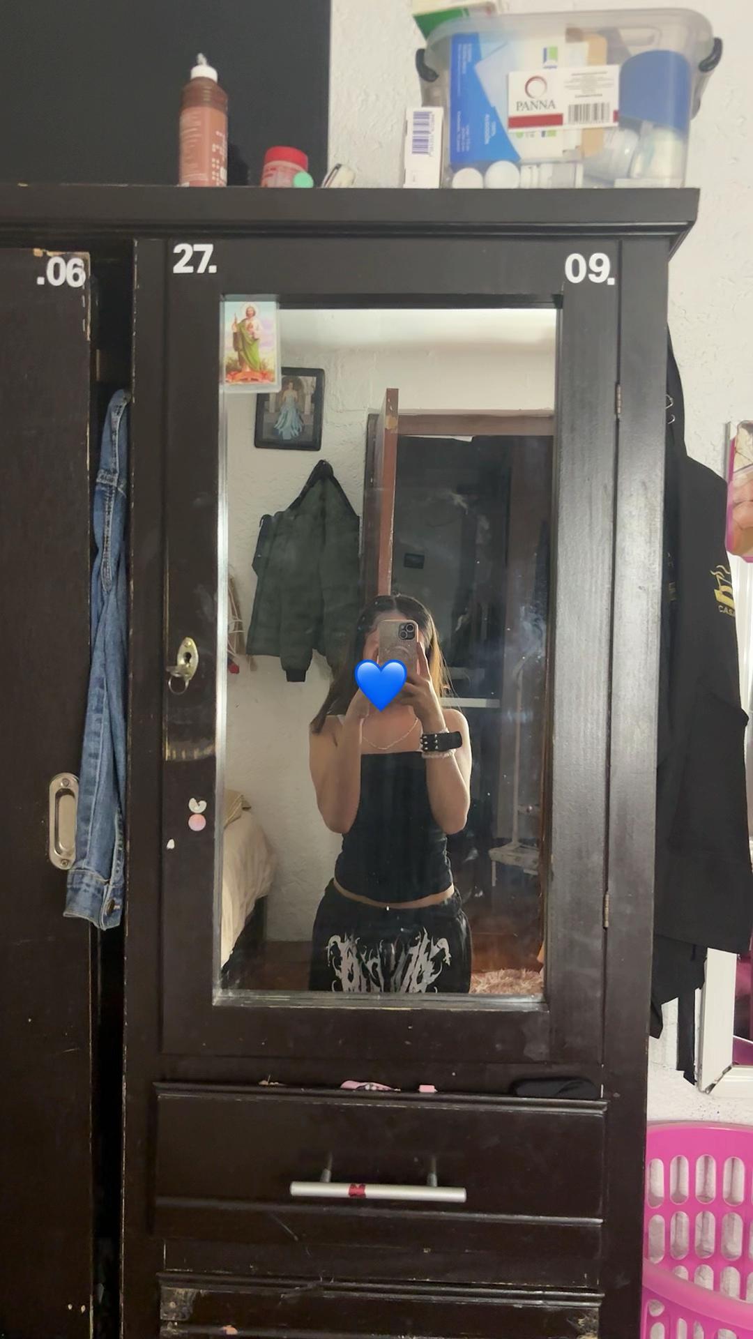 @Kim ๐ซฐ๐ป๐๐๐๐๐๐๐