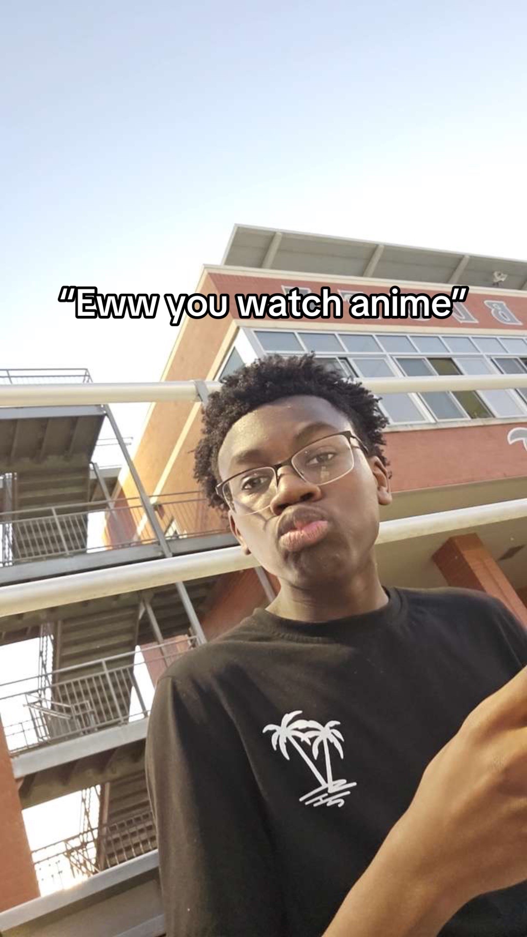 @Kam🌟