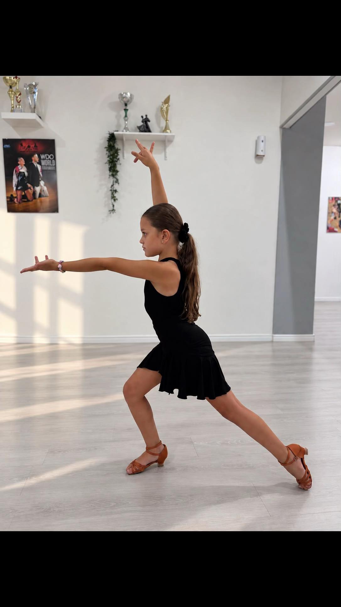 @Latin Life Dance_Patern&ograve;