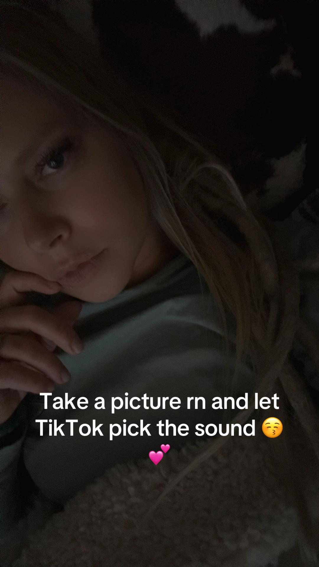 @Foreverhilaryy 👑