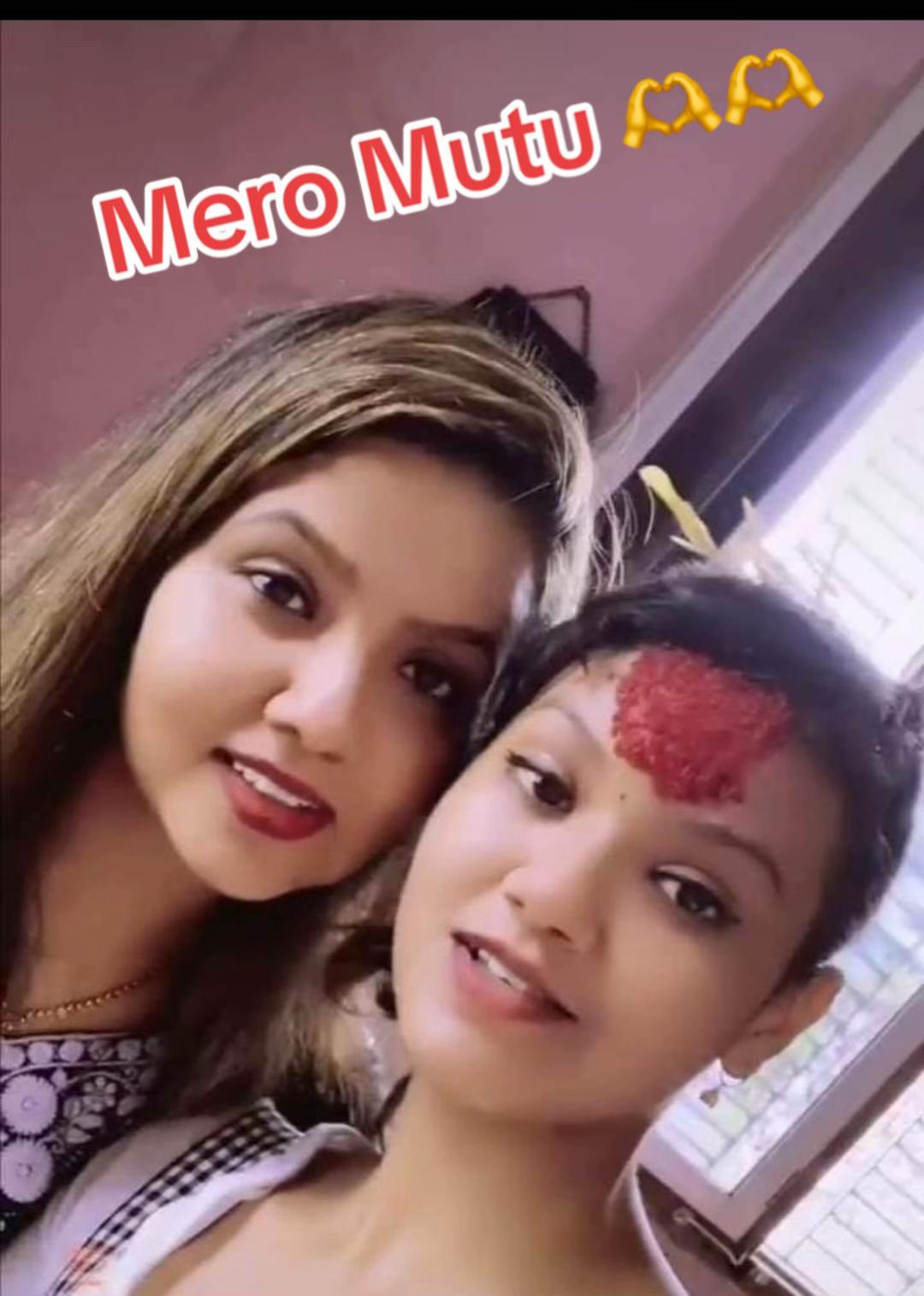 @October Queen👑(Ghimire Don )