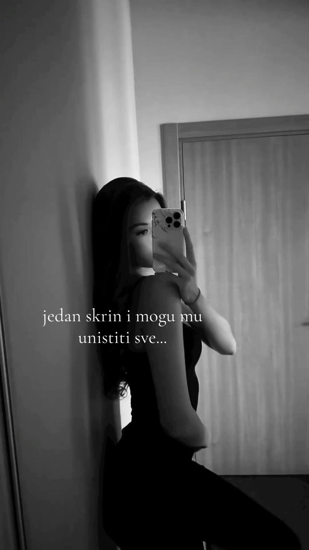 @user028292890